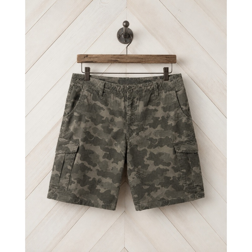 Zoo York Men’s Cargo Shorts Distressed “Zoo York” Camo Streetwear Sz 44” EUC